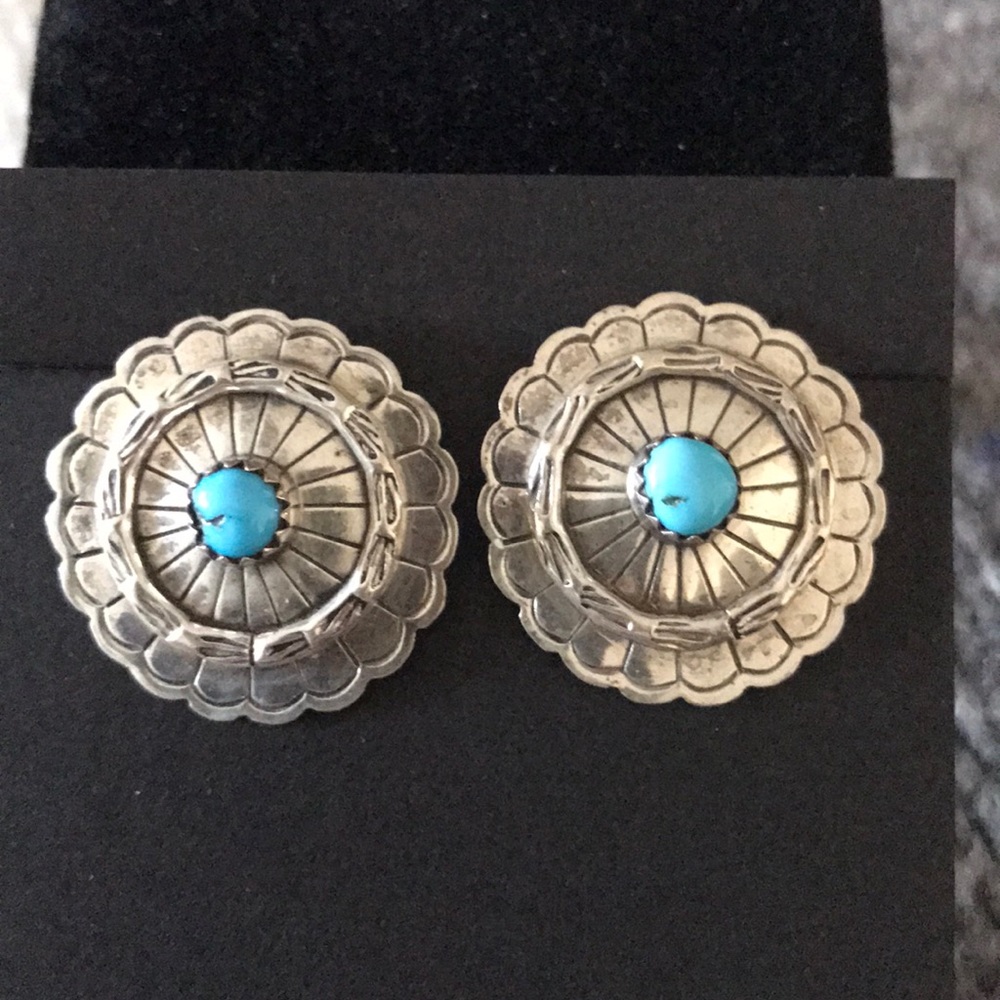 Sterling silver turquoise conch earrings - Picture 2 of 3